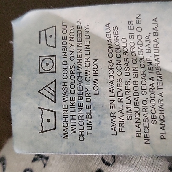 Rock & Republic Kendall Dark Wash White Stitch Straight Leg Jeans - Size 6 - Picture 9 of 9